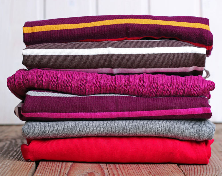 https://www.bestcleaners.com/wp-content/uploads/2017/03/ColorfulKnits.jpg